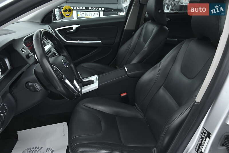 Седан Volvo S60 2018 в Бердичеве