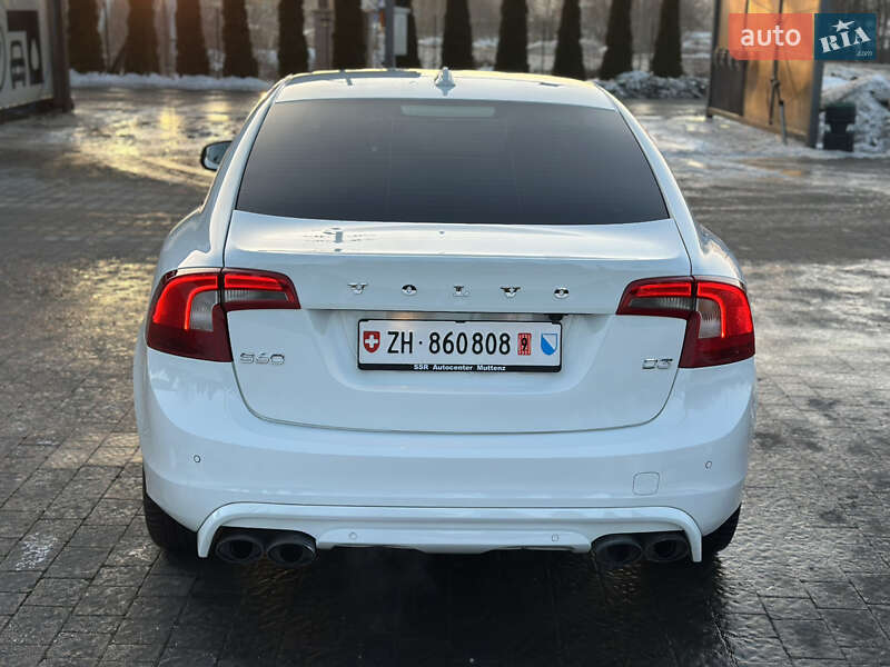 Седан Volvo S60 2010 в Радивилове