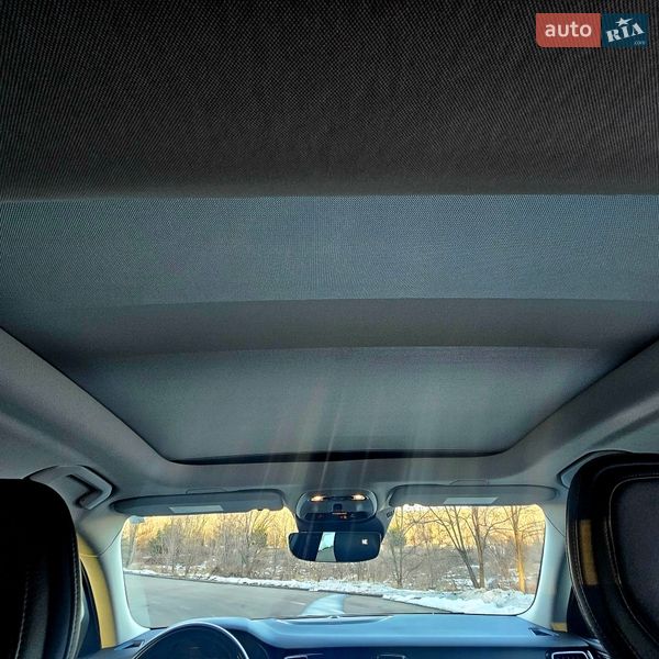 Седан Volvo S60 2020 в Киеве