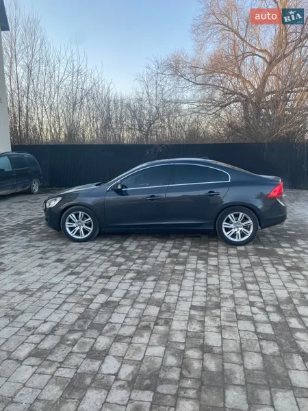 Volvo S60 2011