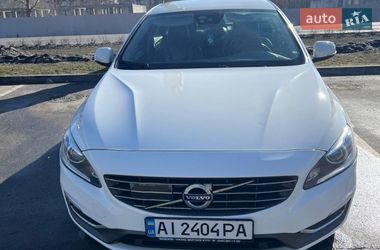 Седан Volvo S60 2013 в Буче