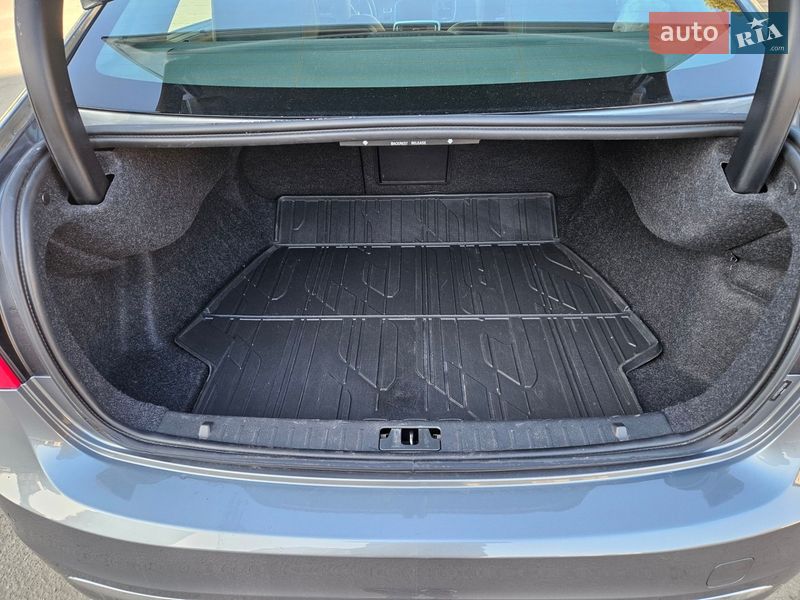 Седан Volvo S60 2016 в Харькове