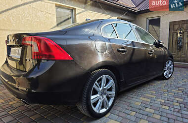 Седан Volvo S60 2010 в Одессе