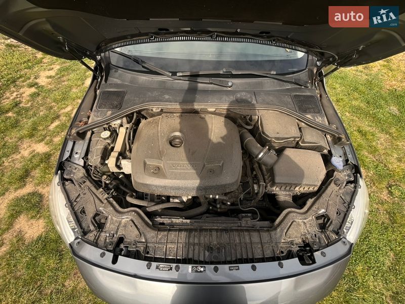 Седан Volvo S60 2015 в Мукачевому
