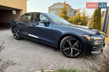 Седан Volvo S60 2024 в Одессе