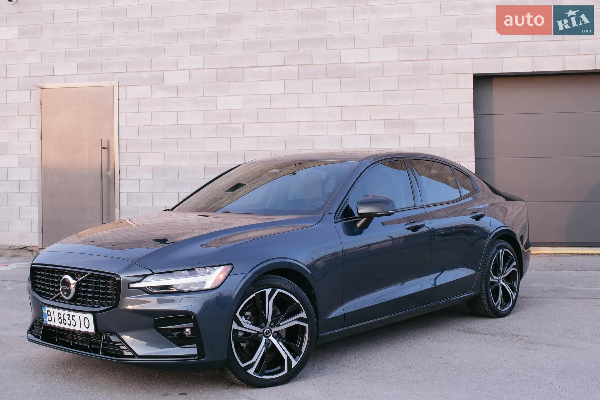 2023 Volvo S60 - мініатюра 15
