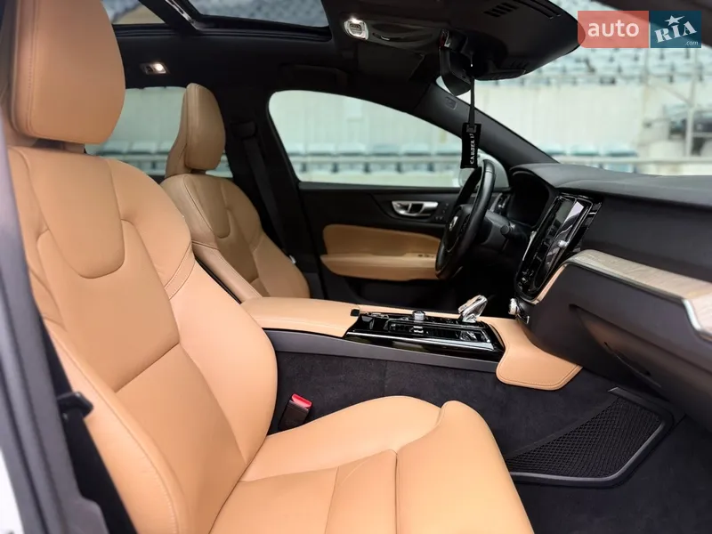 Volvo S60 2020 VIN 7JRZSBMVDLG035120 фото оголошення 59 з 104
