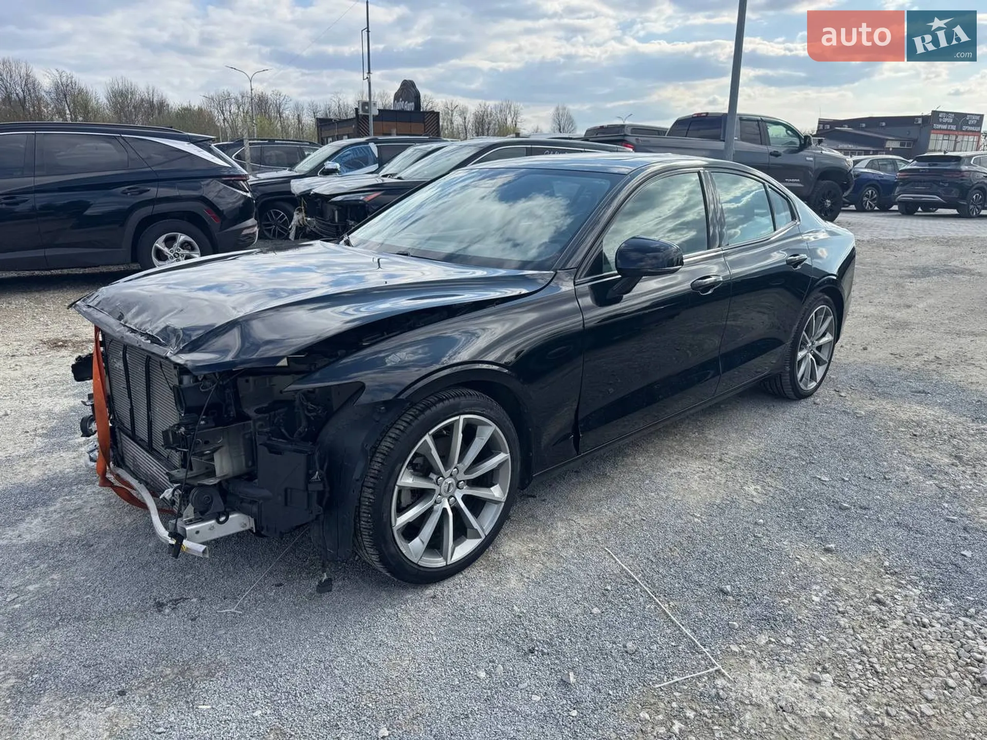 2021 Volvo S60 - фото 1
