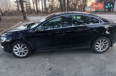 Седан Volvo S60 2014 в Нетішині