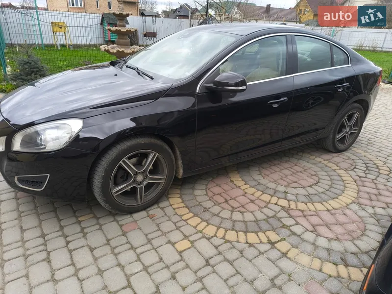 Volvo S60