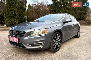 Седан Volvo S60 2017 в Житомире
