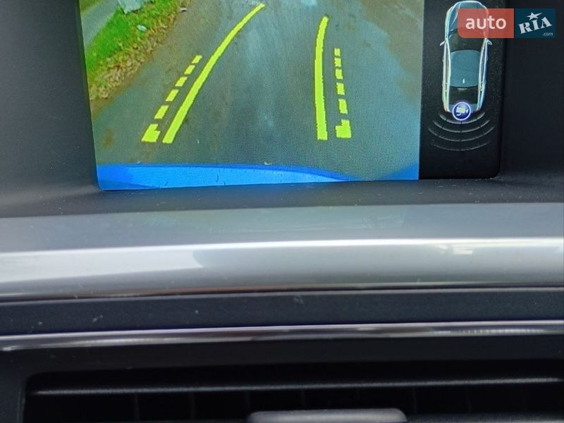 Седан Volvo S60 2015 в Рівному