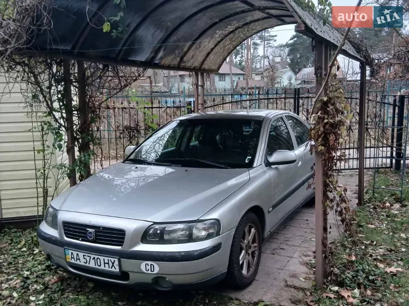 Volvo S60 2003