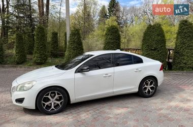 Седан Volvo S60 2011 в Трускавці