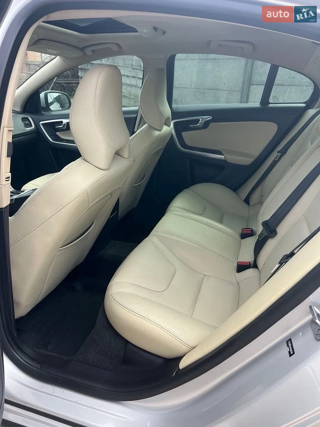 2016 Volvo S60 - мініатюра 8