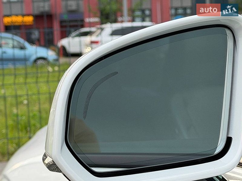 Седан Volvo S60 2019 в Киеве