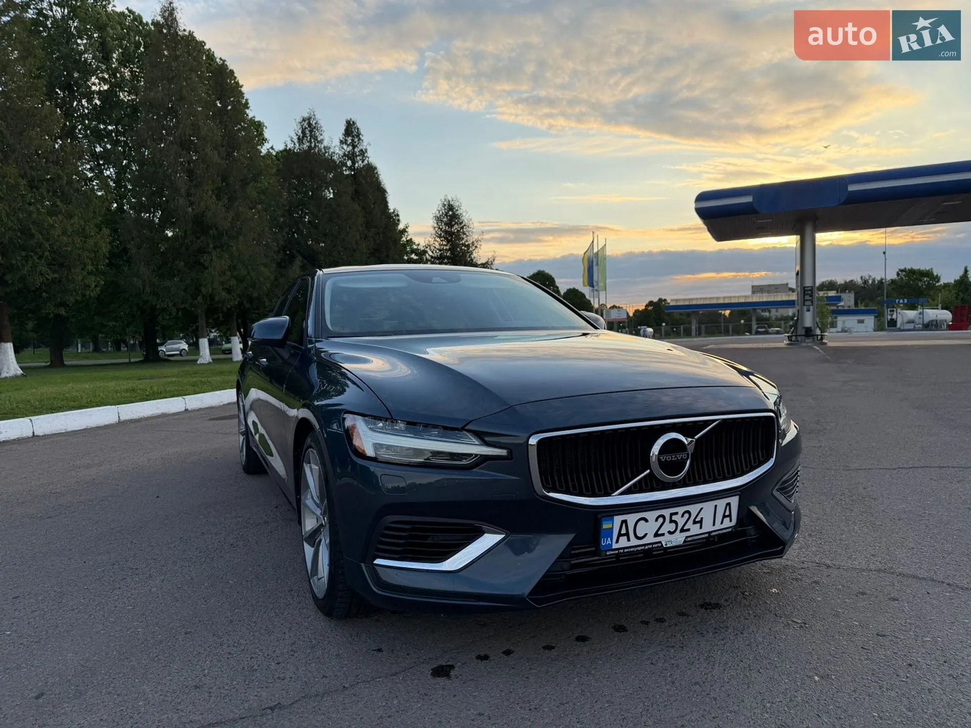 2019 Volvo S60 - мініатюра 4