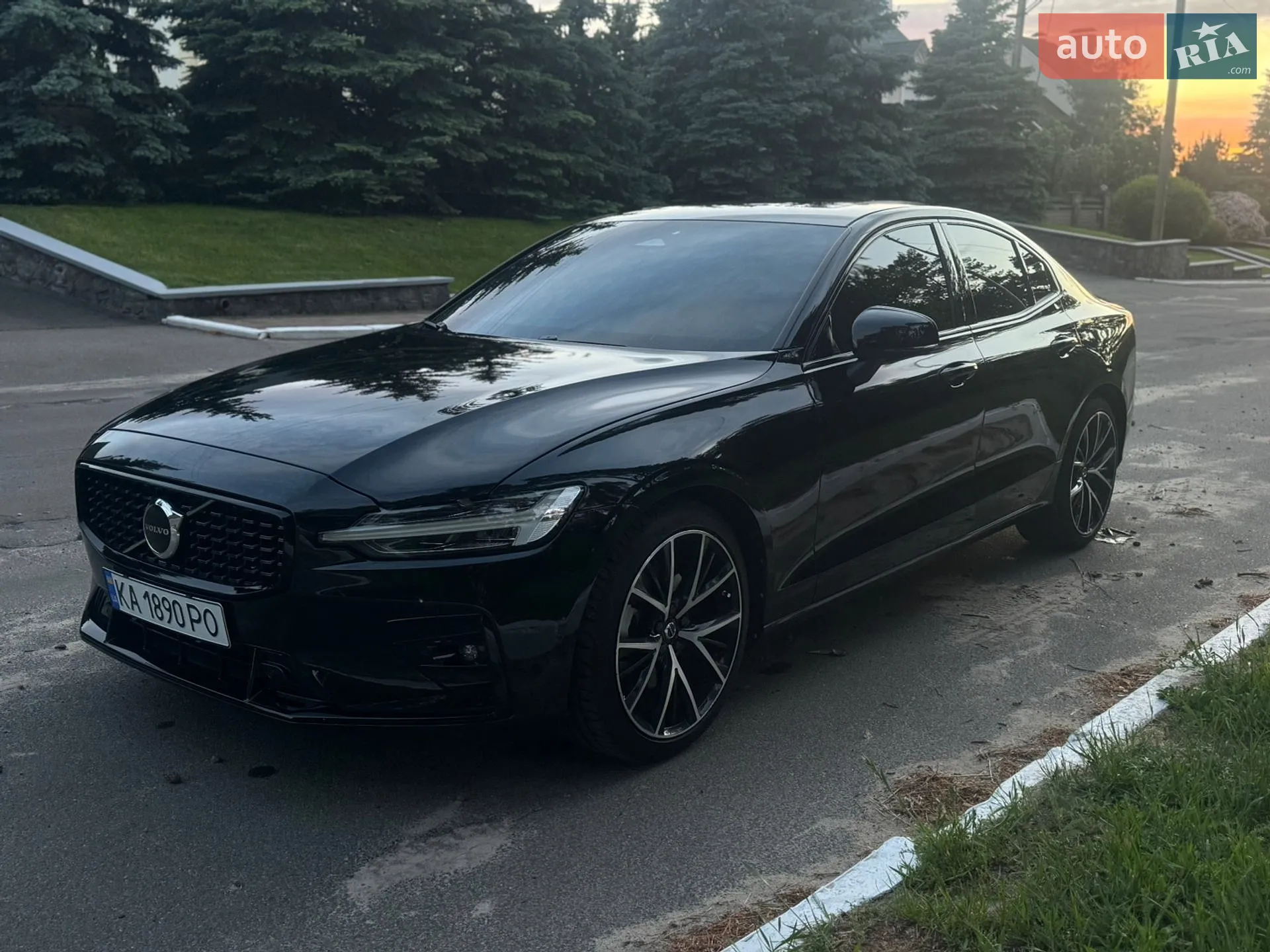 2024 Volvo S60 - мініатюра 4