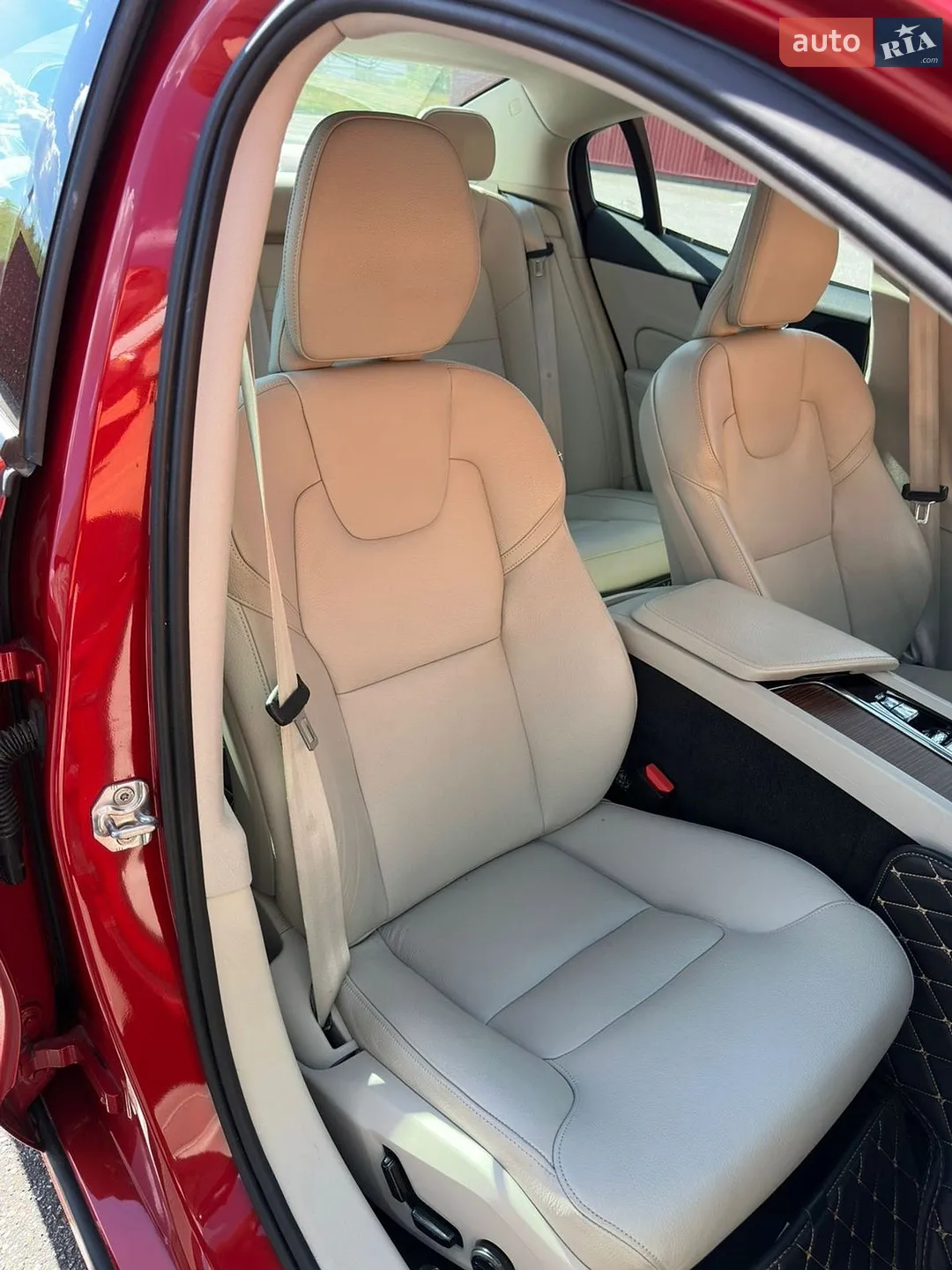 2020 Volvo S60 - мініатюра 17