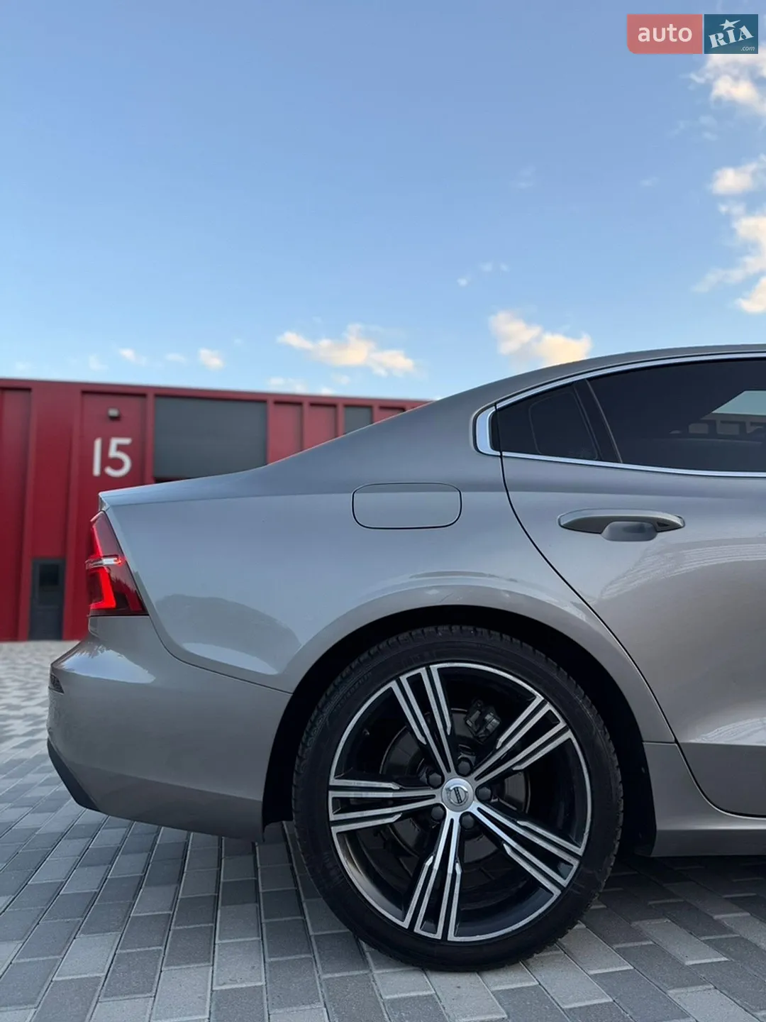 2019 Volvo S60 - мініатюра 13