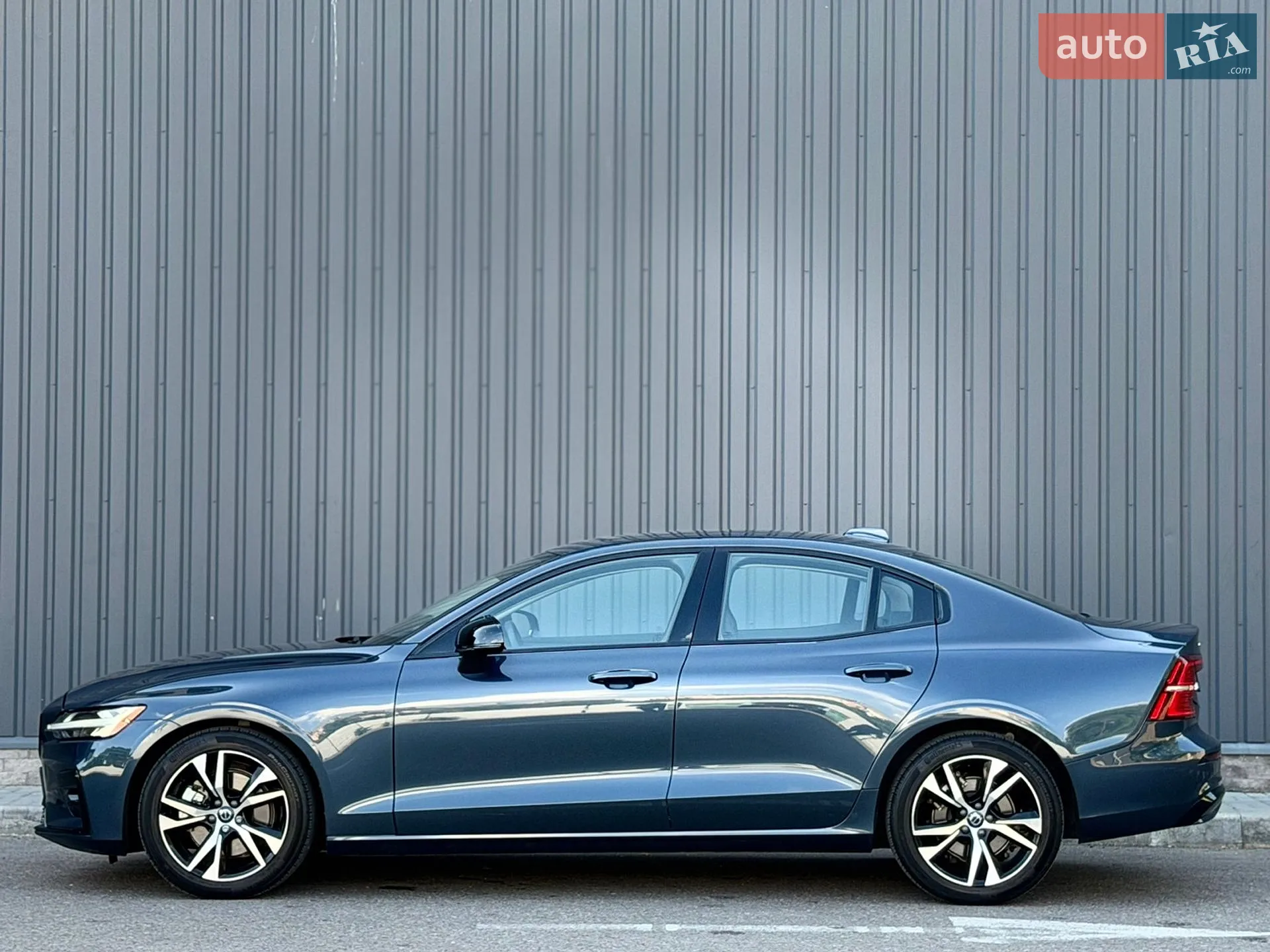 2024 Volvo S60 - мініатюра 17
