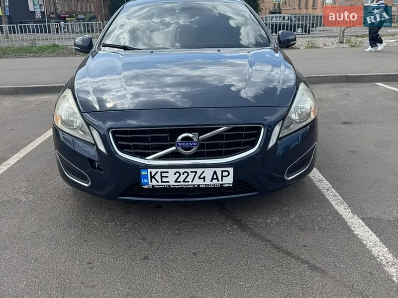 Volvo S60