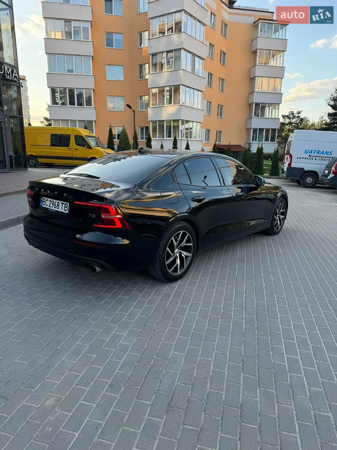 2019 Volvo S60 - мініатюра 7
