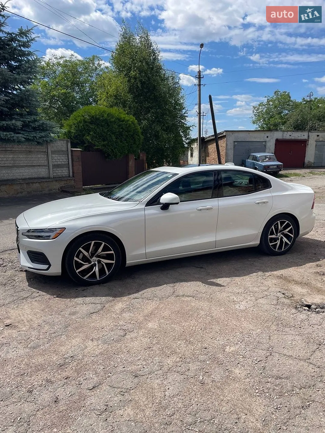 2019 Volvo S60 - фото 1