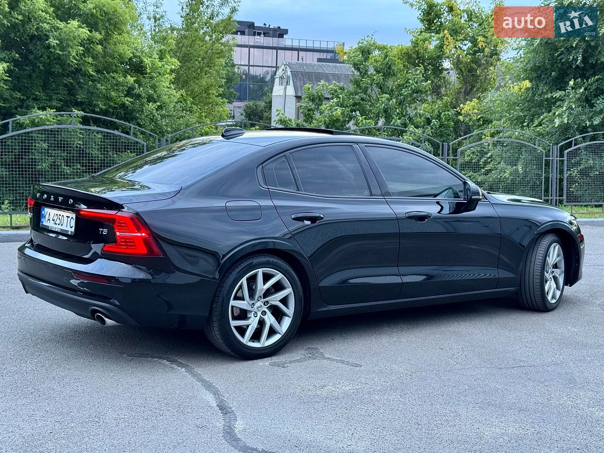 2020 Volvo S60 - мініатюра 6