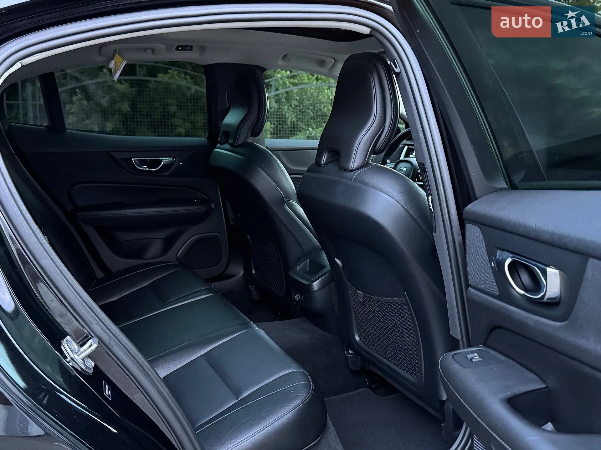 2020 Volvo S60 - мініатюра 23