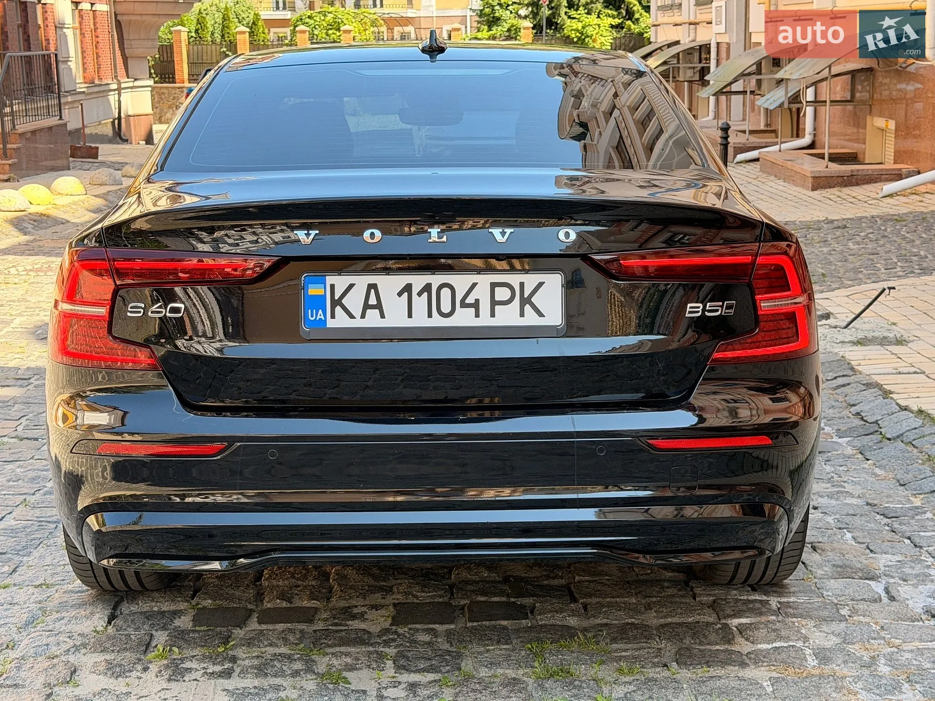 2023 Volvo S60 - мініатюра 7