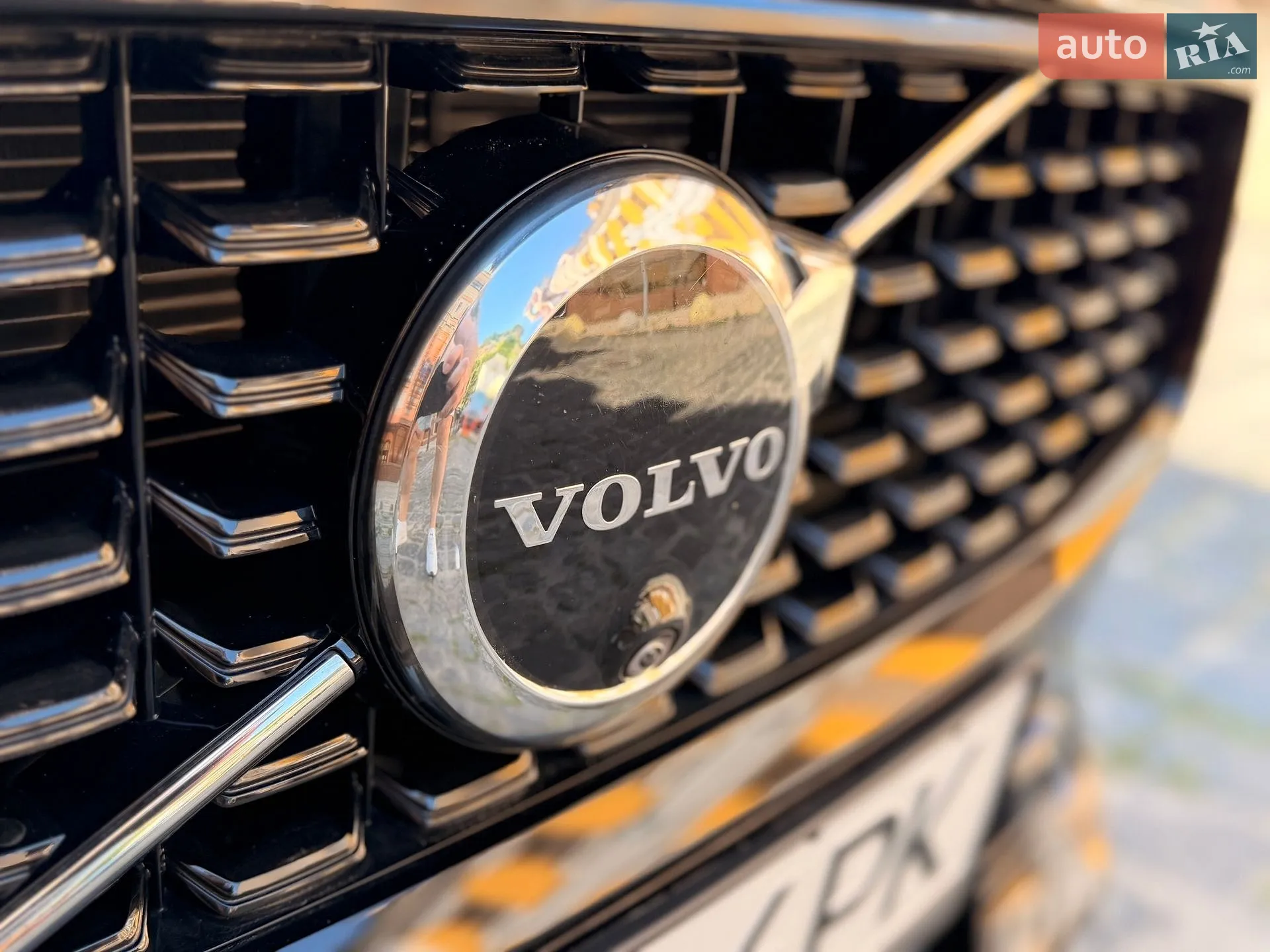 2023 Volvo S60 - мініатюра 13