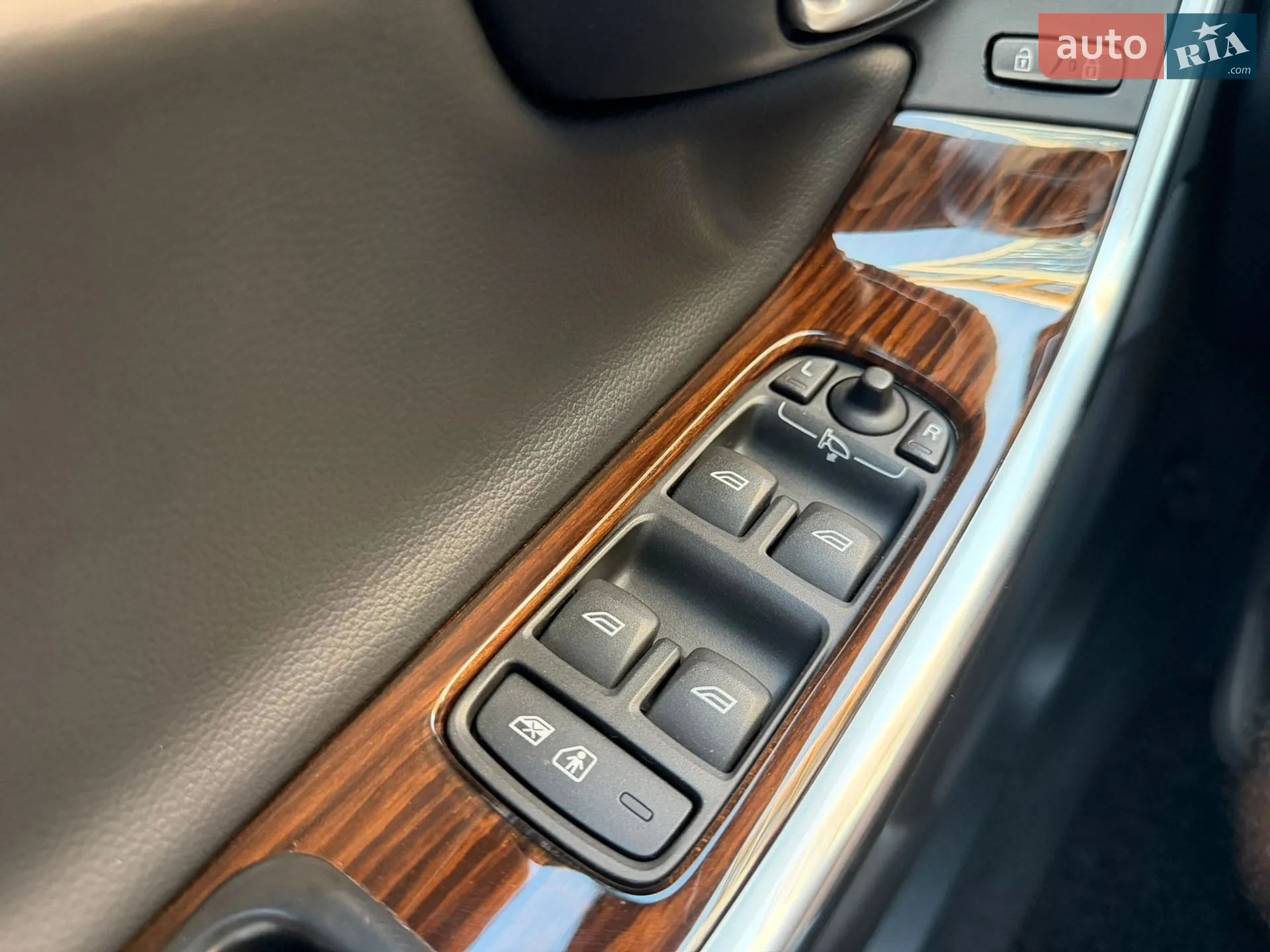 2018 Volvo S60 - мініатюра 23