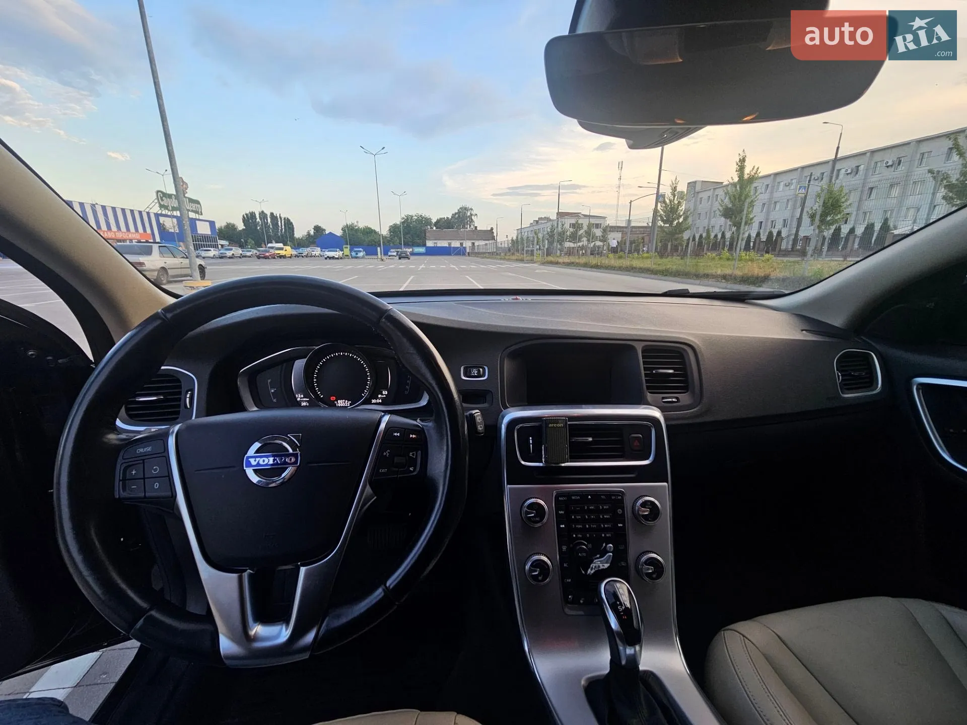 2018 Volvo S60 - мініатюра 33