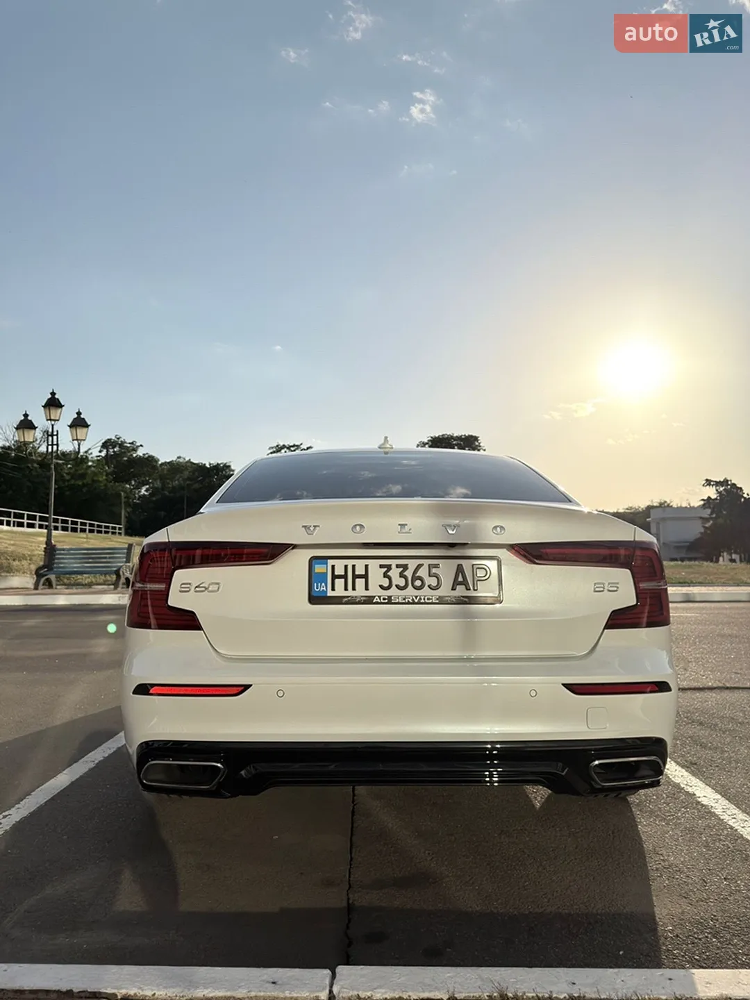 2023 Volvo S60 - мініатюра 5