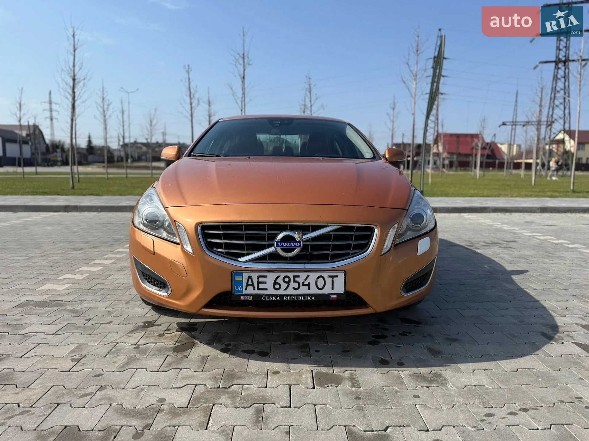 2010 Volvo S60 - фото 1