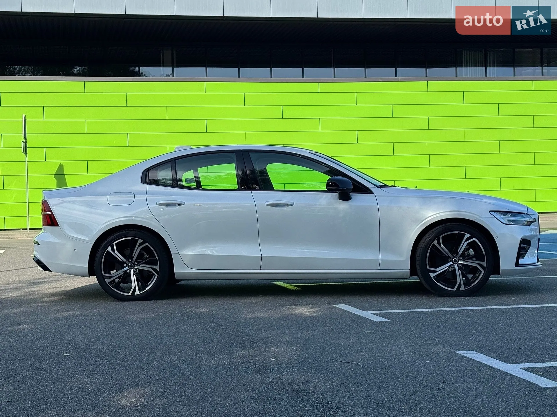 2023 Volvo S60 - мініатюра 21