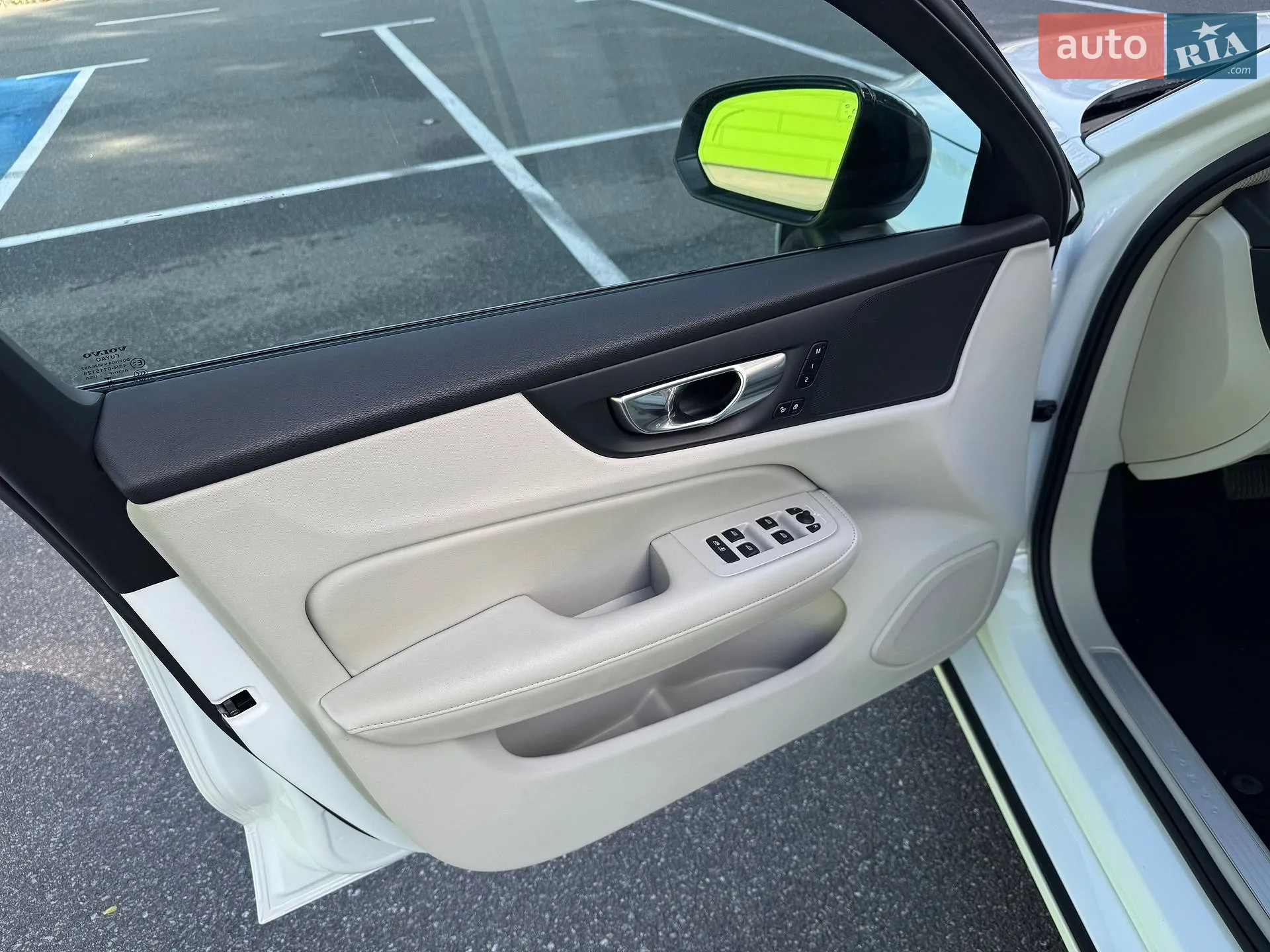 2023 Volvo S60 - мініатюра 29