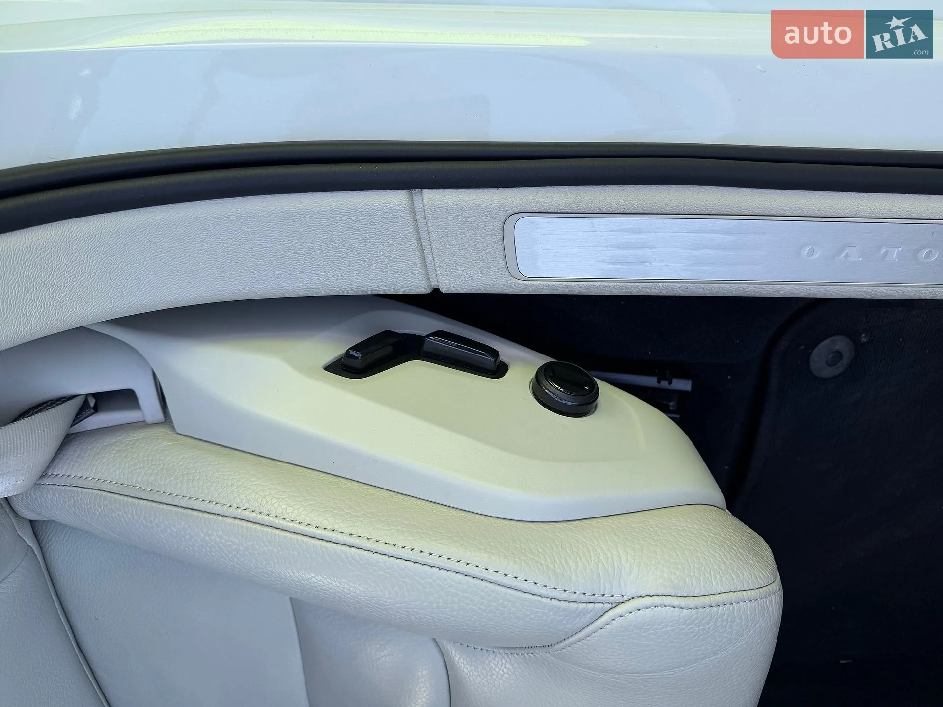 2023 Volvo S60 - мініатюра 33