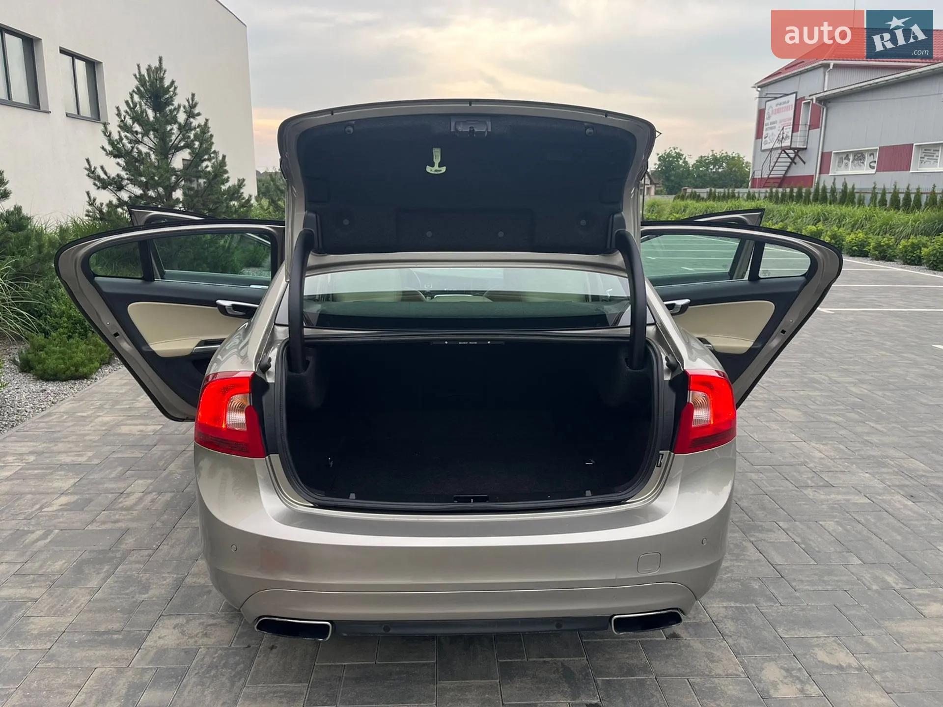 2016 Volvo S60 - мініатюра 31