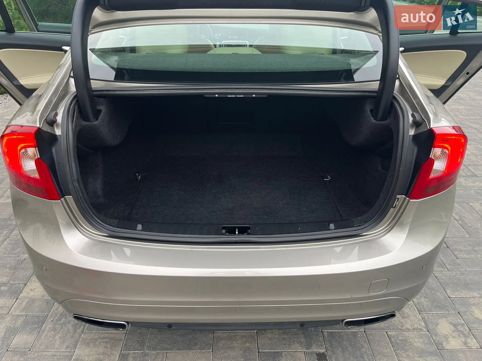 2016 Volvo S60 - мініатюра 32