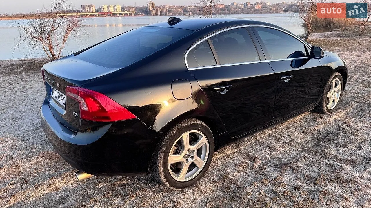 2013 Volvo S60 - мініатюра 12