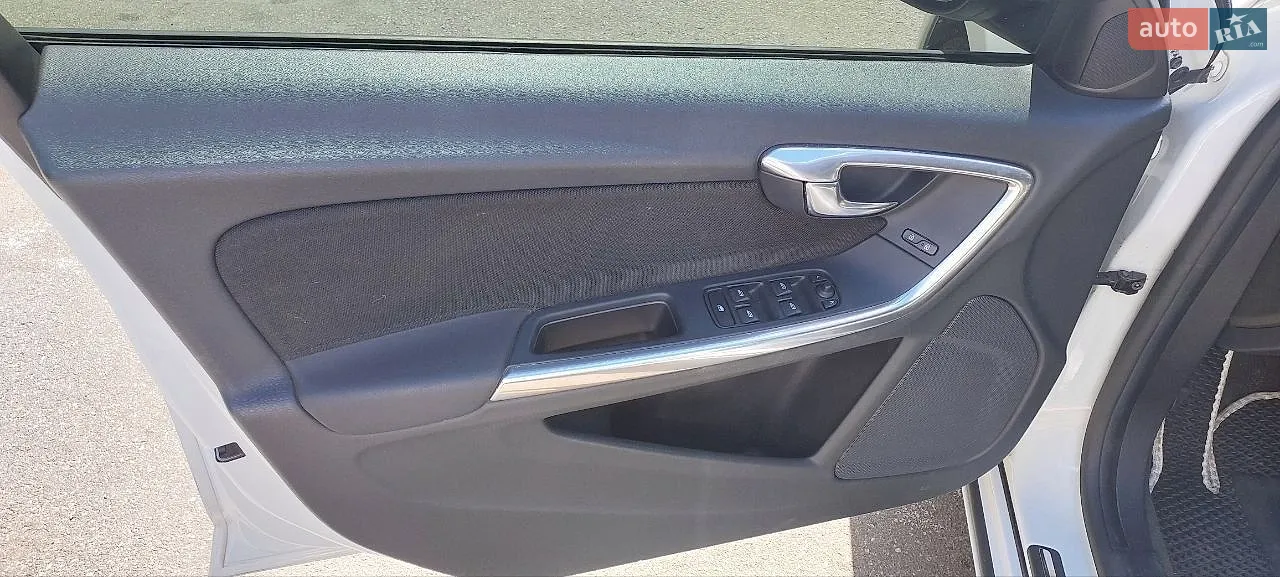 2011 Volvo S60 - мініатюра 16