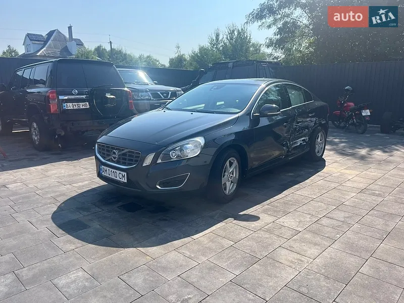 Volvo S60