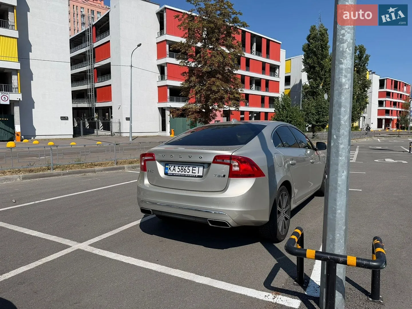 2017 Volvo S60 - мініатюра 6