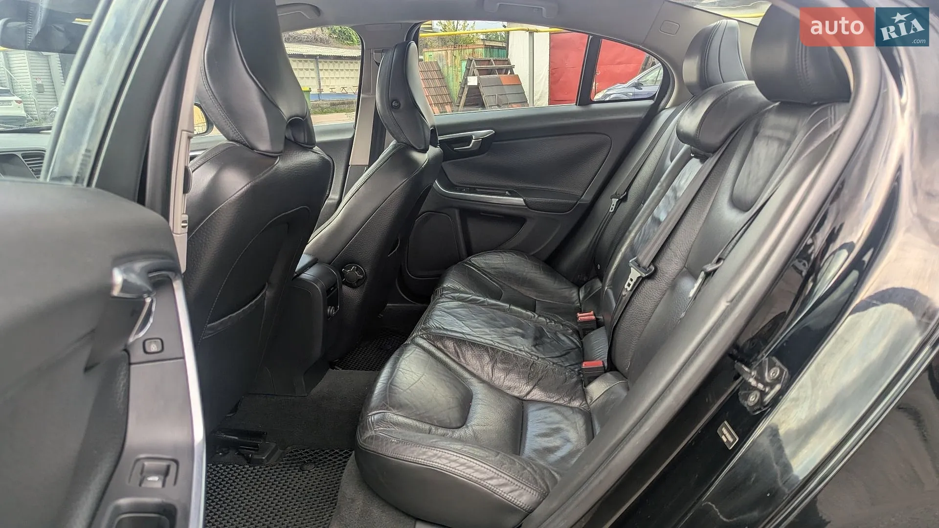 2011 Volvo S60 - мініатюра 12