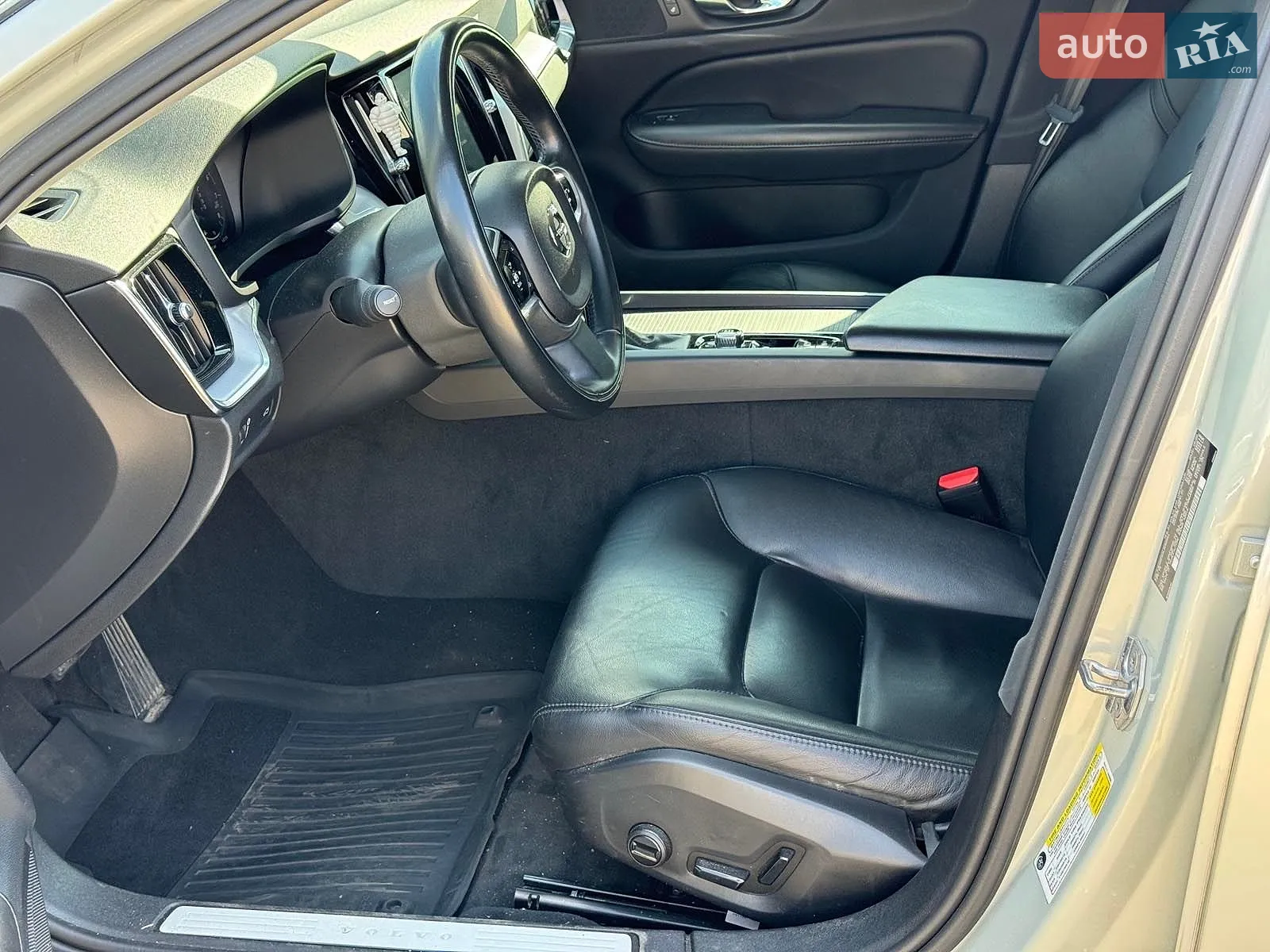 2020 Volvo S60 - мініатюра 16