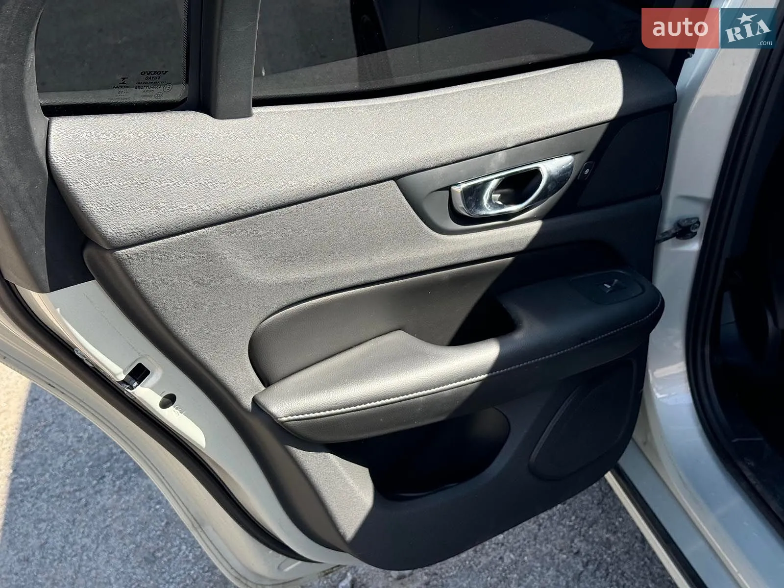 2020 Volvo S60 - мініатюра 18