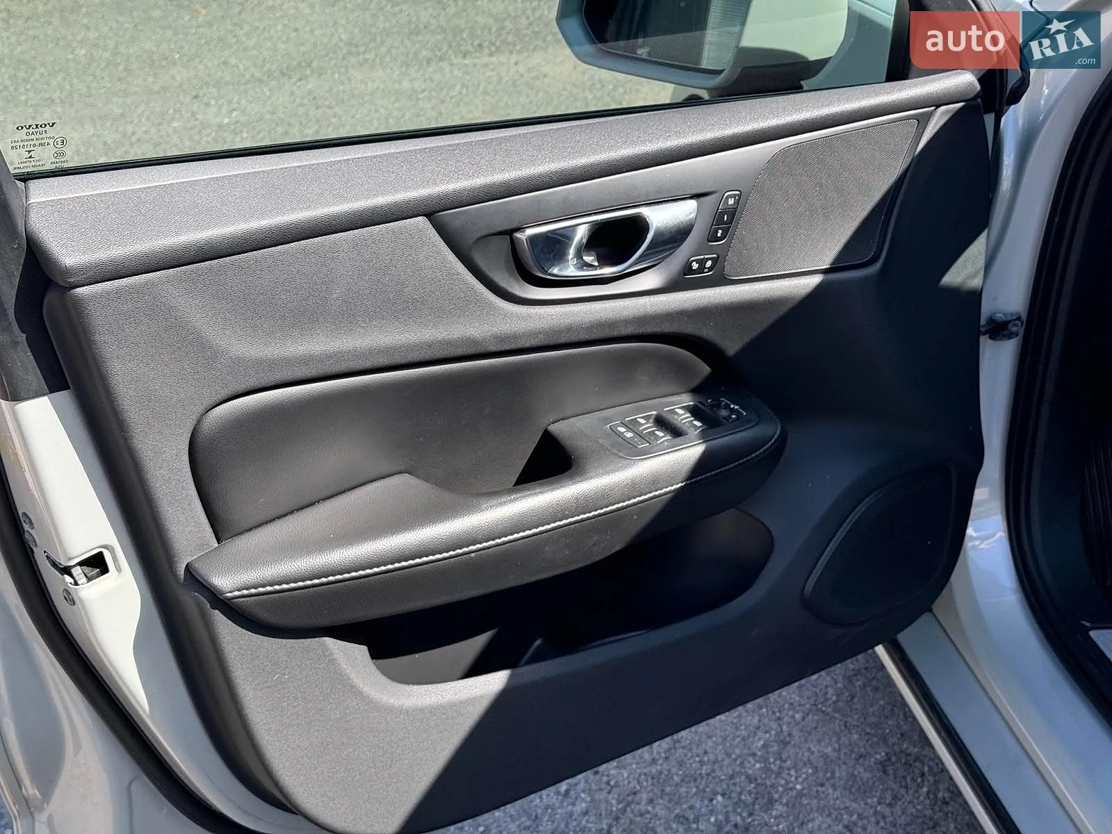 2020 Volvo S60 - мініатюра 14