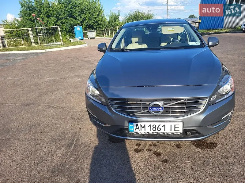 Volvo S60